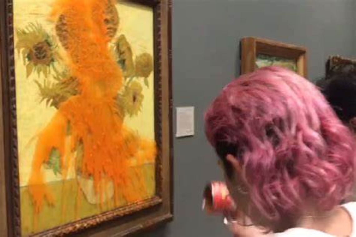 OMONDO ART - Militants écologistes : nouvelle action choc sur les Tournesols de Van Gogh à Londres